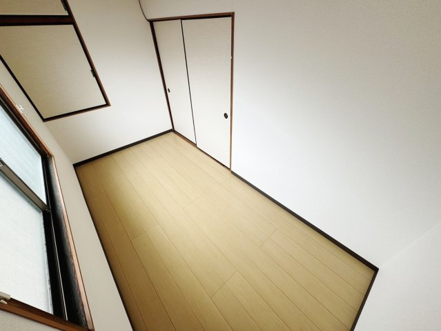 広島市安芸区船越南３丁目の一戸建ての洋室