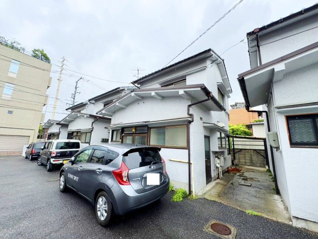 広島市安芸区船越南３丁目の一戸建ての外観