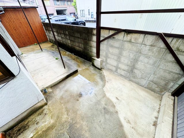 広島市安芸区船越南３丁目の一戸建てのバルコニー