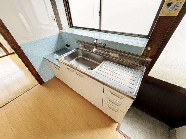 広島市安芸区船越南３丁目の一戸建てのキッチン