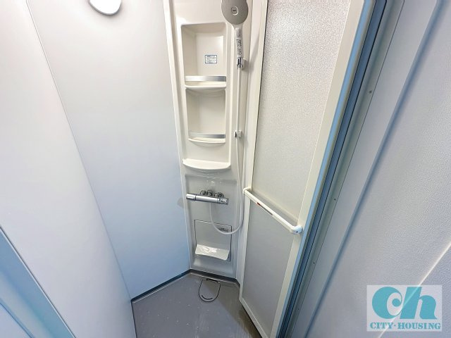 パラスI 103号室のシャワールーム