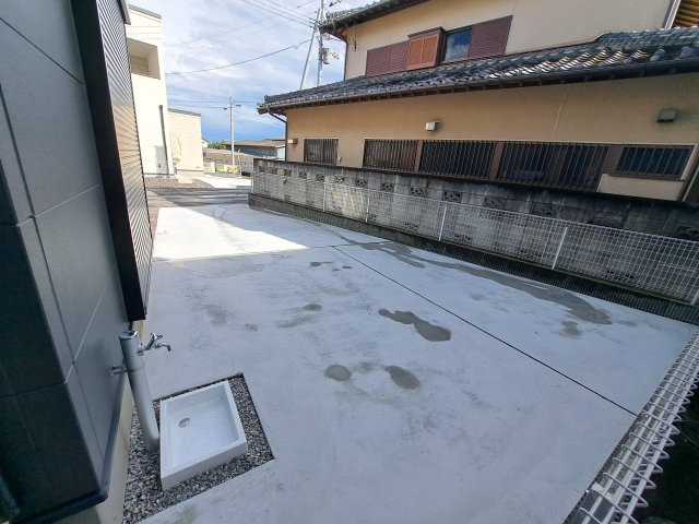 新築　高崎市上中居町　4号棟の庭|現地写真