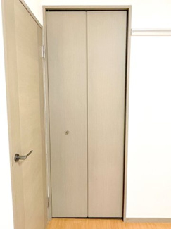 【子供部屋】 | ハイエスト5Ｂ棟　202 | 北西　洋室５．９帖
