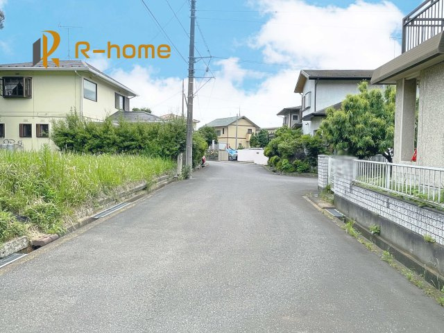 つくば市自由ケ丘第9　新築戸建て　1号棟の前面道路含む現地写真|堂々！建物完成♪実際のお部屋をご見学可能です♪
ご見学が一番の資料！お気軽にお問い合わせ下さい♪