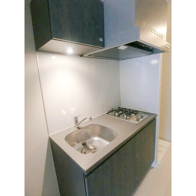 Log横浜駅東の内装