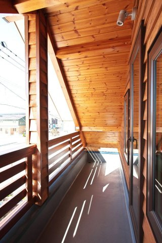 【バルコニー】 | 天童市芳賀タウン南【モデルハウス】 | バルコニーは日当たり良好です。