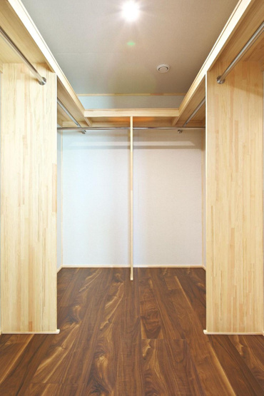 【収納】 | 天童市芳賀タウン南【モデルハウス】 | ハンガー収納のウォークインは便利ですね！