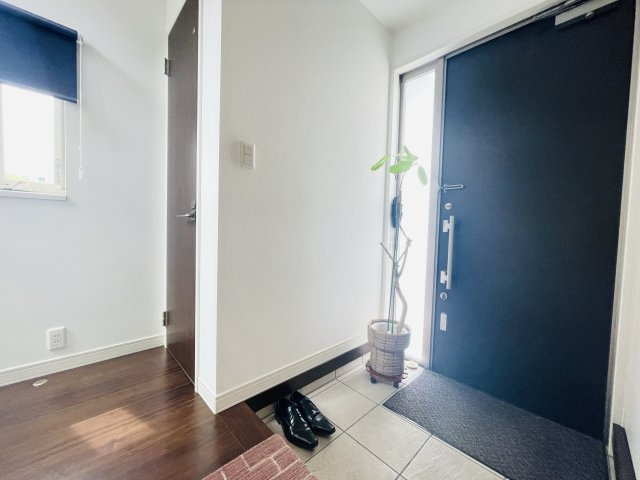 【玄関】 | 本庄市児玉町児玉南　中古戸建