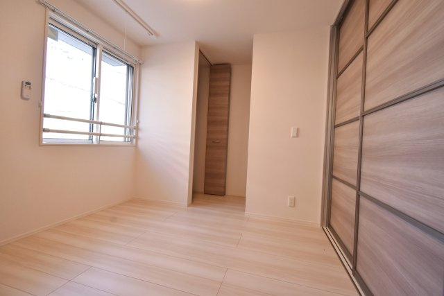 ヴェラアズールの居間・リビング|洋室5.6帖