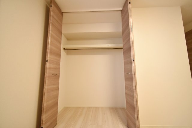 ヴェラアズールの収納|洋室6.6帖