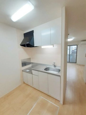 オークスレジデンスⅢのキッチン|きれいなキッチンです