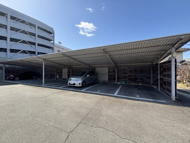 淀川町駐車場