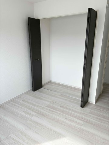 玉村町11期（全１棟）１号棟の洋室