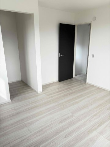 玉村町11期（全１棟）１号棟の洋室