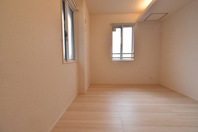 ヴィクトワール庄の洋室|6.1帖