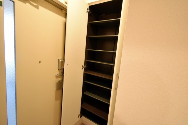 ヴィクトワール庄の収納