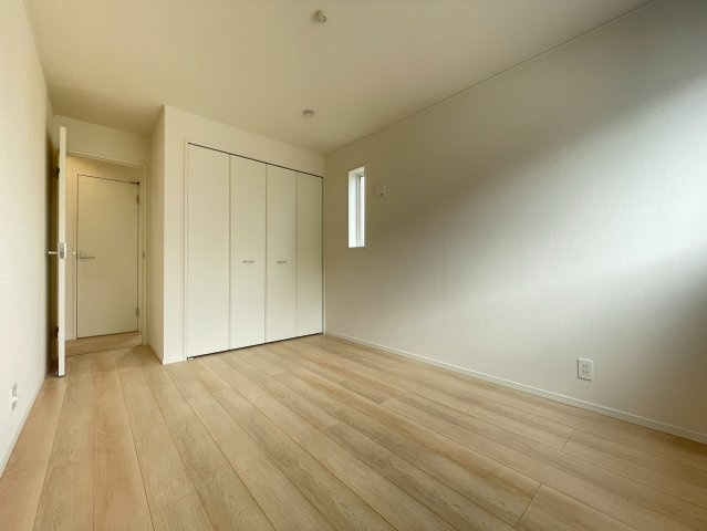 富士宮市万野原新田第29　新築戸建　全７棟　2号棟の洋室|現地写真