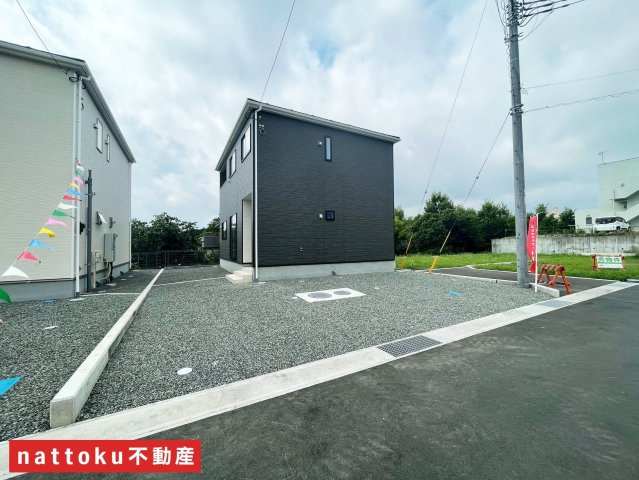 富士宮市万野原新田第29　新築戸建　全７棟　2号棟の駐車場|現地写真