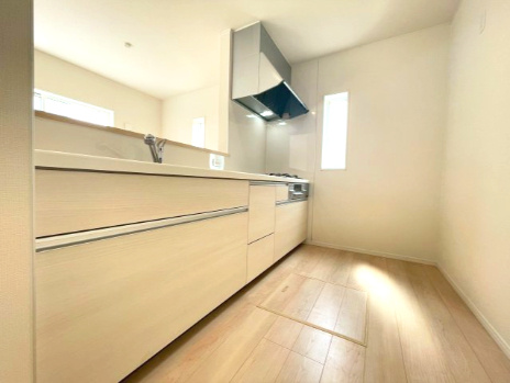 富士宮市万野原新田第29　新築戸建　全７棟　2号棟のキッチン|現地写真