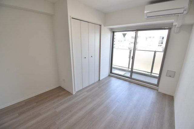 レジデンス朝潮橋の洋室