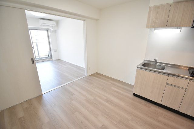 レジデンス朝潮橋の居間・リビング