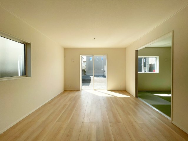 富士宮市万野原新田第29　新築戸建　全７棟　4号棟の和室|現地撮影