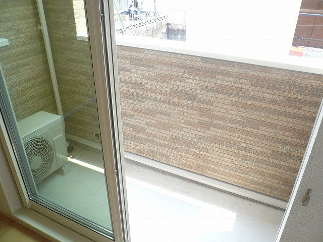 フロスティのバルコニー