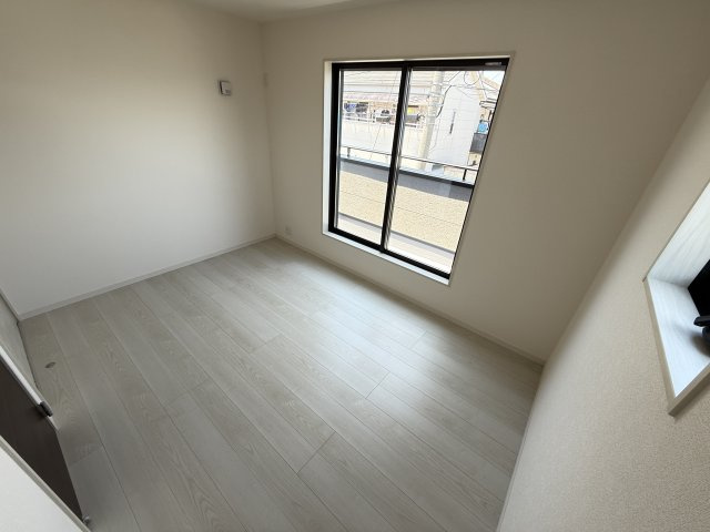 八田寺町1号棟の洋室