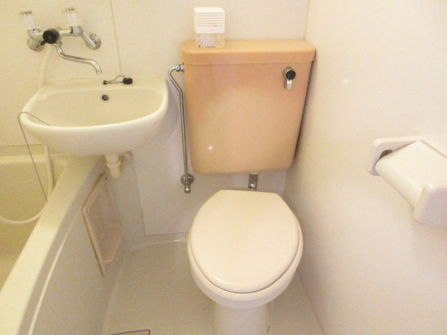 ヴィラ武蔵野のトイレ|参考写真です。別のお部屋の写真です。