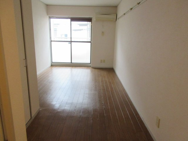 ヴィラ武蔵野の洋室|参考写真です。別のお部屋の写真です。