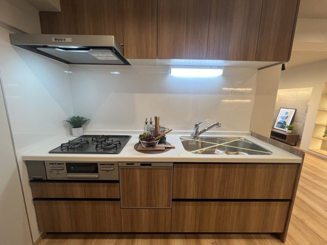 外見より中身重視派の方はどうぞ【扶桑ハイツ南太田】デザインリノベのキッチン