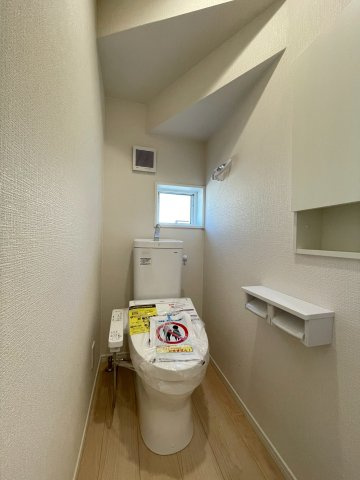 富士宮市万野原新田第29　新築戸建　全７棟　5号棟のトイレ|現地撮影