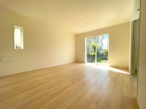 富士宮市万野原新田第29　新築戸建　全７棟　5号棟の居間・リビング|現地撮影