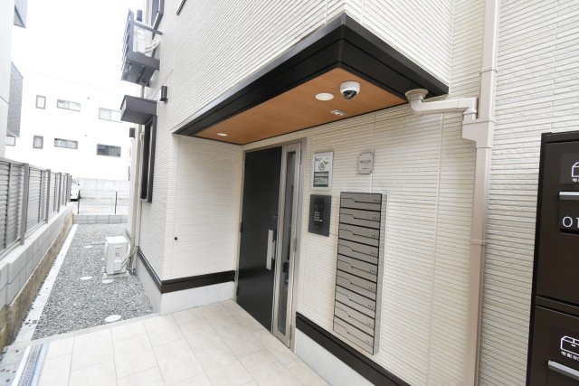 トリシア上甲子園のエントランス