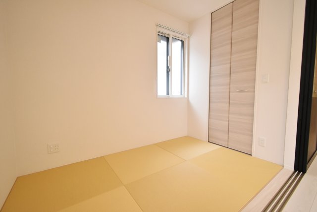 トリシア上甲子園の和室