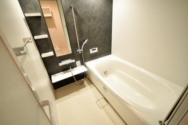 トリシア上甲子園の浴室