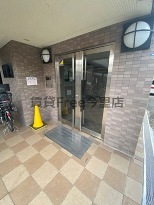 【エントランス】 | カーサファミール　仲介手数料無料