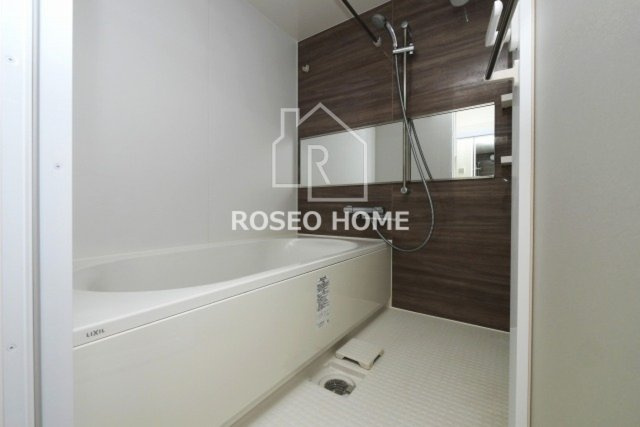 スプランディッド中之島WESTの浴室|同マンション別部屋：参考写真