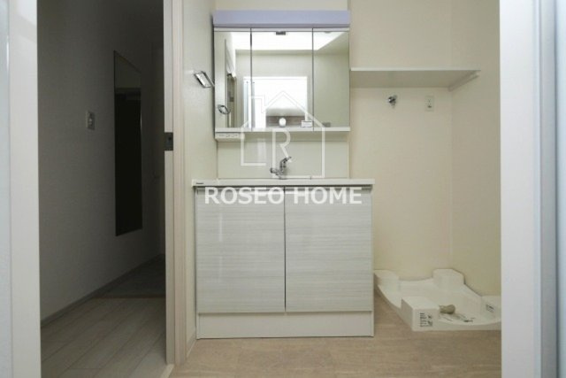 スプランディッド中之島WESTの洗面所|同マンション別部屋：参考写真