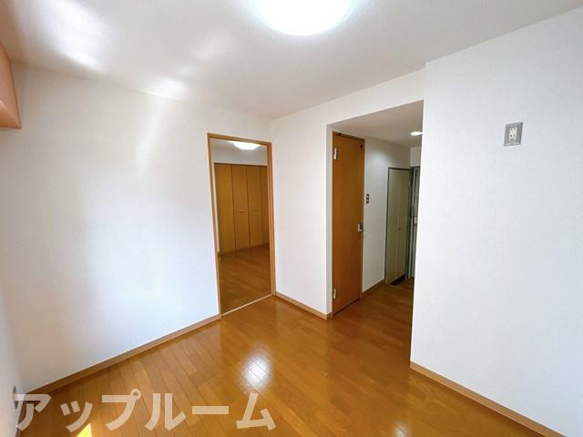 長縄マンションの居間・リビング