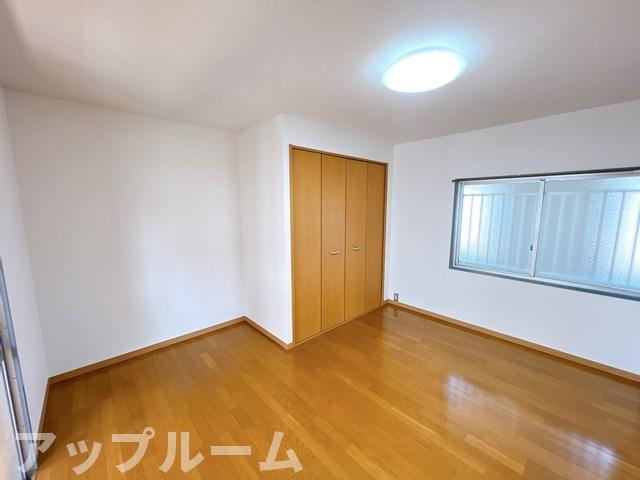 長縄マンションの居間・リビング
