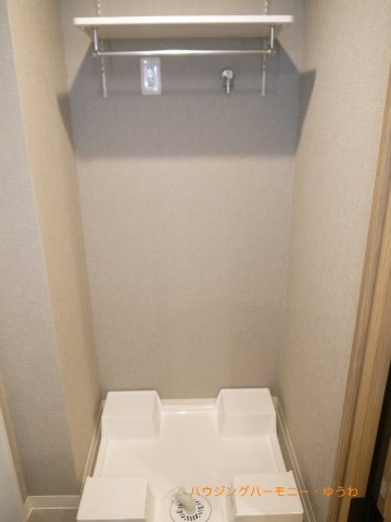 【ランドリースペース】 | パーク・エステート上板橋 | 様々なタイプの洗濯機を配置する事ができます。洗濯防水パンも新しく設置しています！