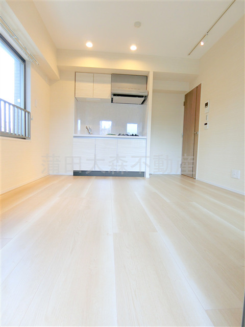 VER　FLAT(ベールフラット)の居間・リビング