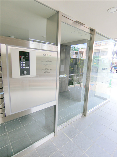 VER　FLAT(ベールフラット)のエントランス