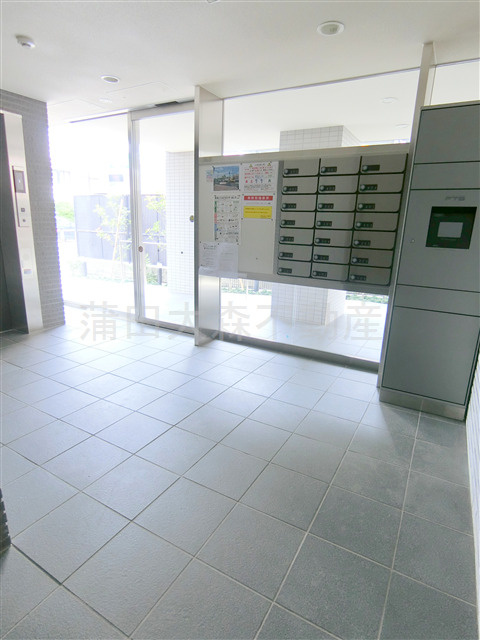 VER　FLAT(ベールフラット)のエントランス