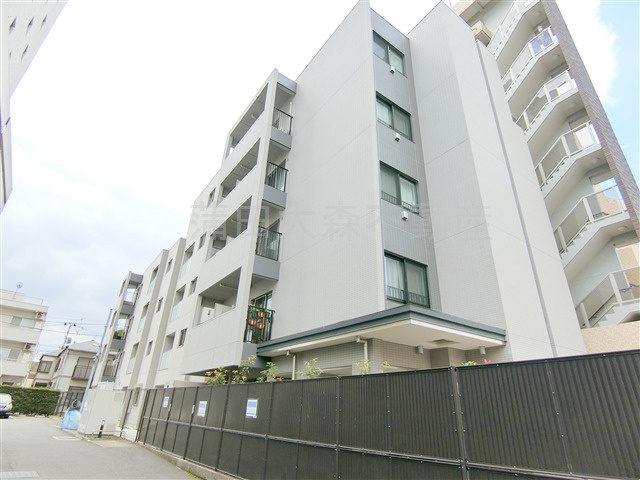 VER　FLAT(ベールフラット)の外観|外観　2021年3月築　RC鉄筋コンクリート造地上5階建て1R～1DK総戸数19戸インターネット無料の人気賃貸マンション　東京都大田区大森西2丁目　京浜急行本線急行停車駅平和島駅近、大森町駅も徒歩圏内