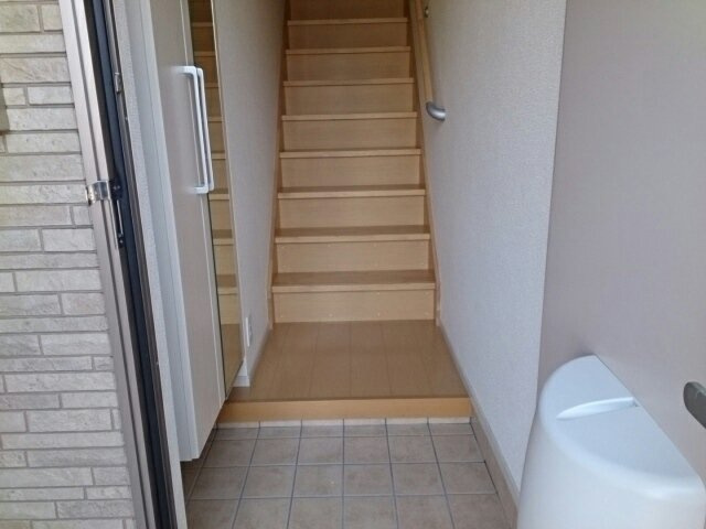 グランソレイユの玄関