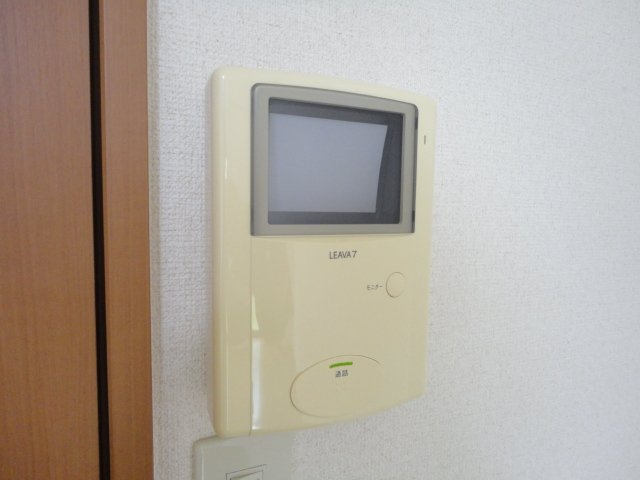 メゾン・弘西の内装|カメラ付インターホン