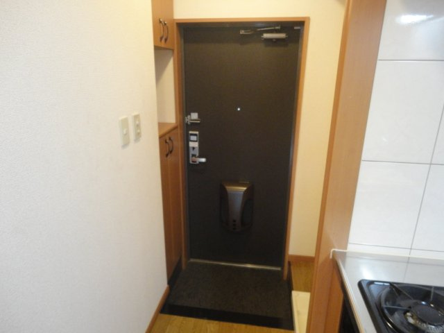 メゾン・弘西の玄関|玄関