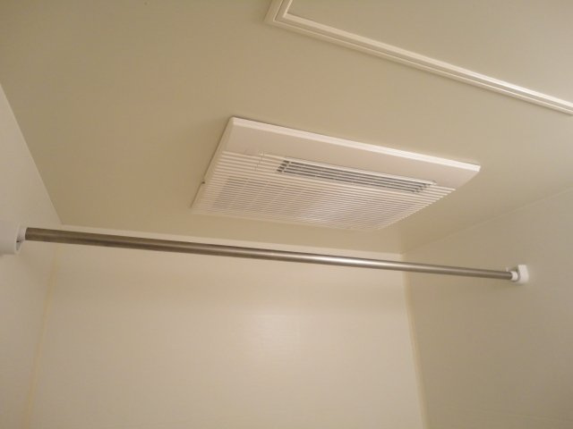 メゾン・弘西のその他|浴室乾燥機